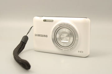 Used Samsung ES95 16MP White Used Very Good