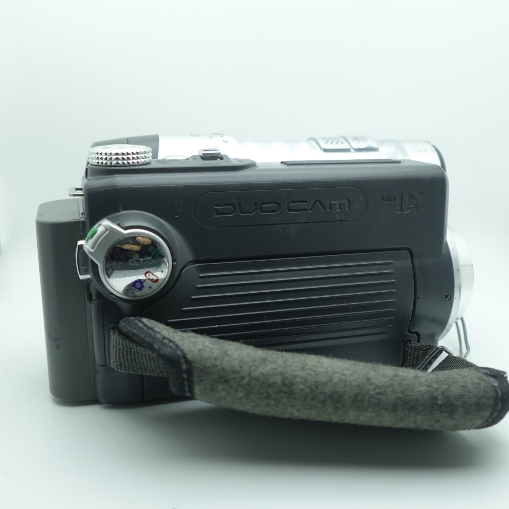 Used Samsung SC-D6550 | Silver | MiniDV | U7