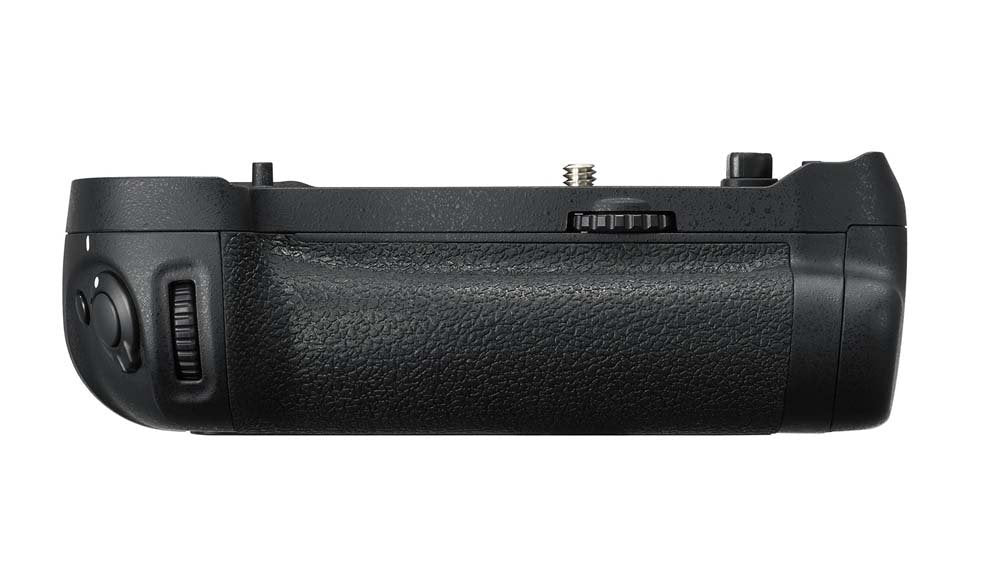 Nikon MB-D18 Multi-Power BatteryPack