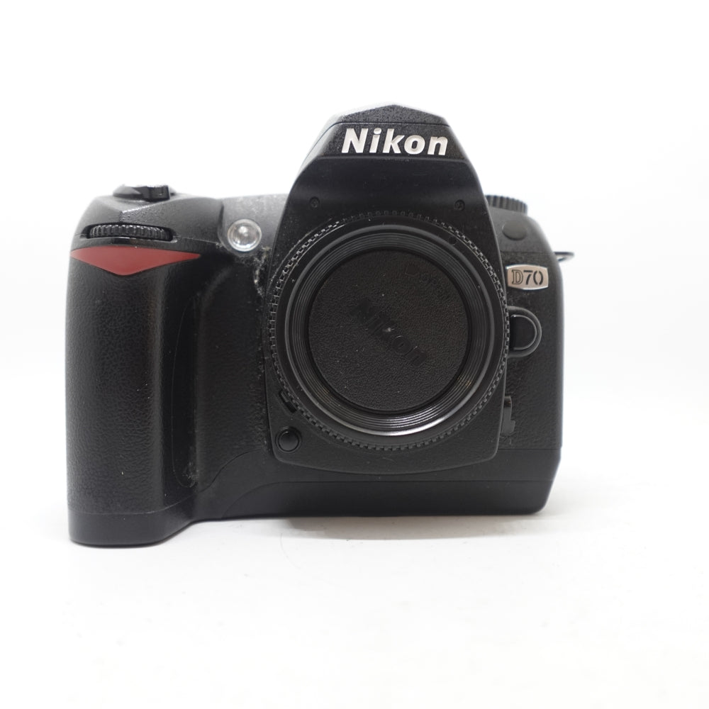 Used Nikon D70 DSLR Camera Body | Black | U9