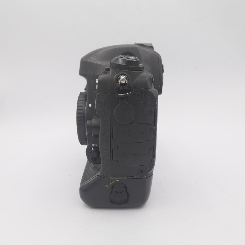 Used Nikon D4 | DSLR | U8