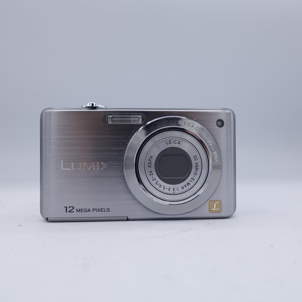 Used Panasonic Lumix DMC-FS15 Digital Point and Shoot Camera | Silver | U9