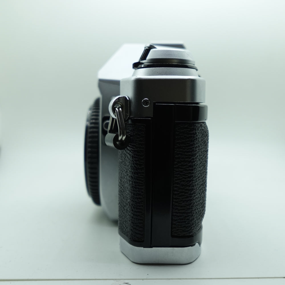 Used Canon AL-1 35mm SLR Camera Body | Silver | U9