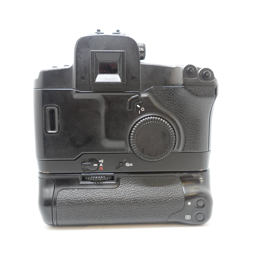 Used Canon EOS 3 w/ PB-E2 Power Drive Booster 35mm AF SLR Camera | Black | U9