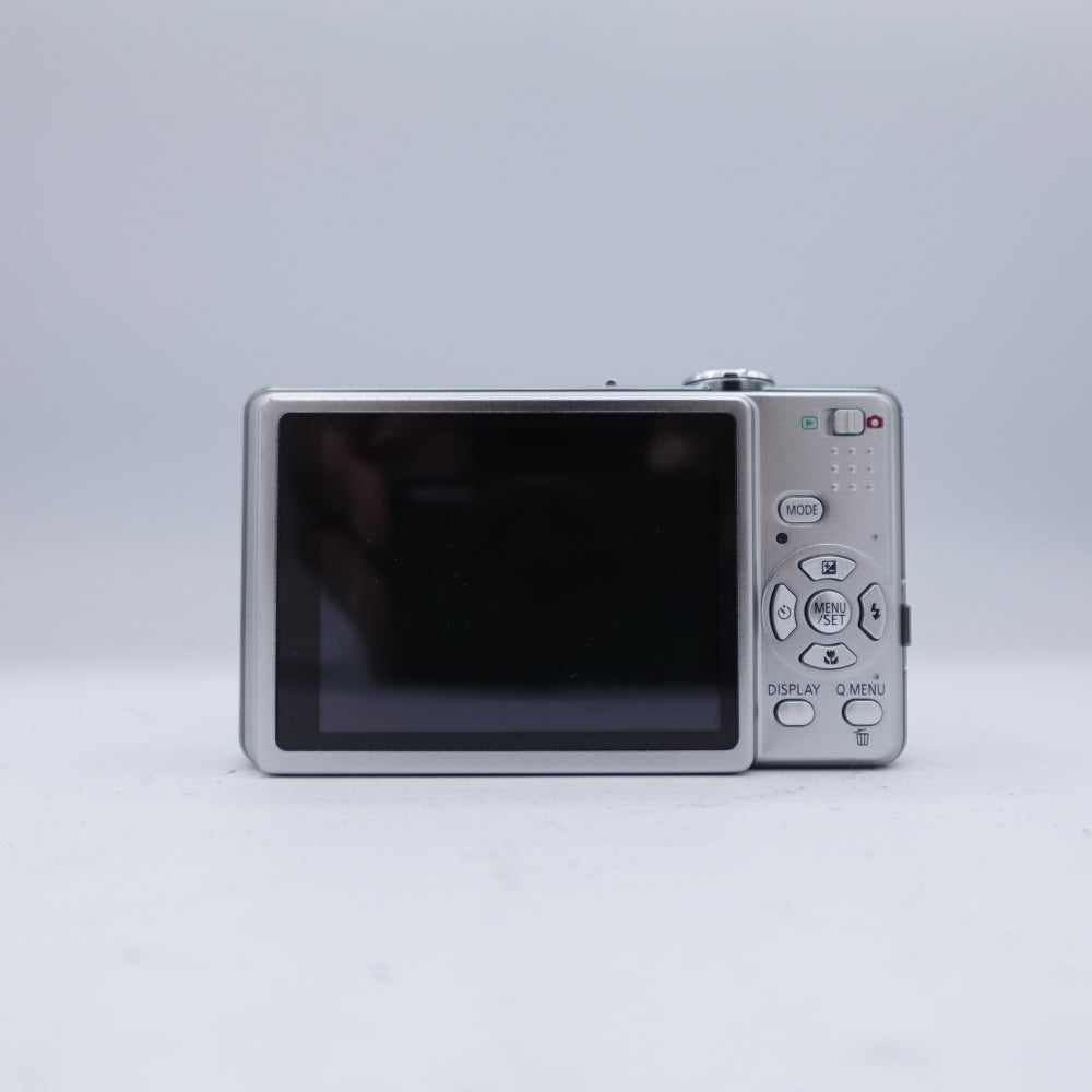 Used Panasonic Lumix DMC-FS15 Digital Point and Shoot Camera | Silver | U9