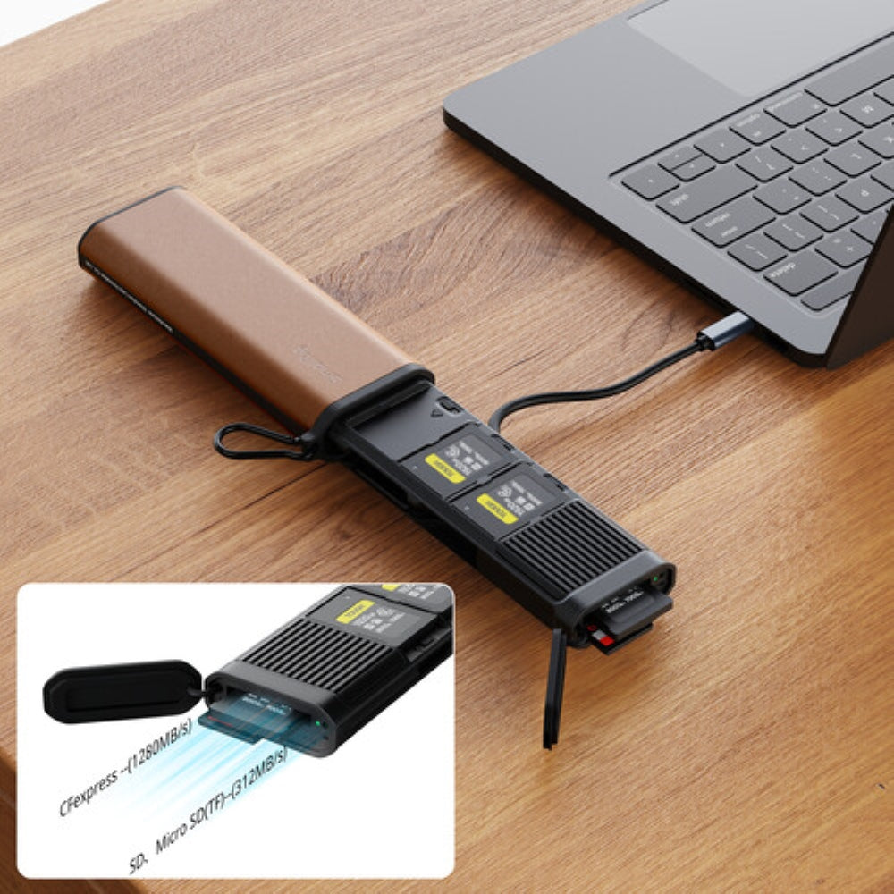 SmallRig CFexpress Type B Multifunctional Card Reader and Storage Case