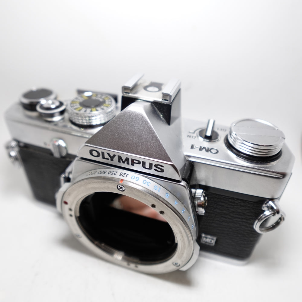 Used Olympus OM-1 35mm | Silver | U8
