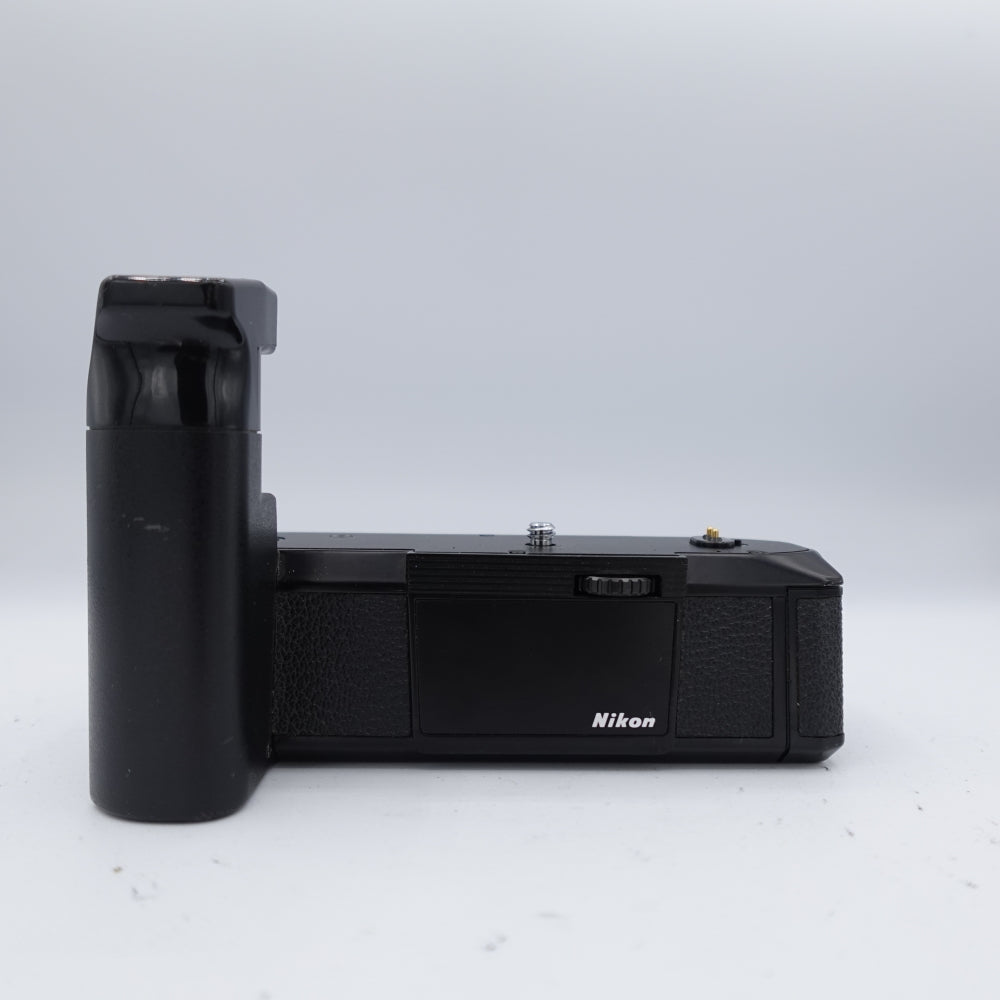 Used Nikon MD-14 Motor Drive/Grip | Black | U9