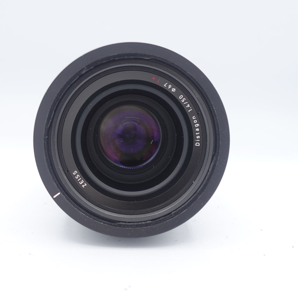 Used Zeiss Milvus Distagon 50mm f/1.4 T* ZE EF Mount Lens | Black | U9