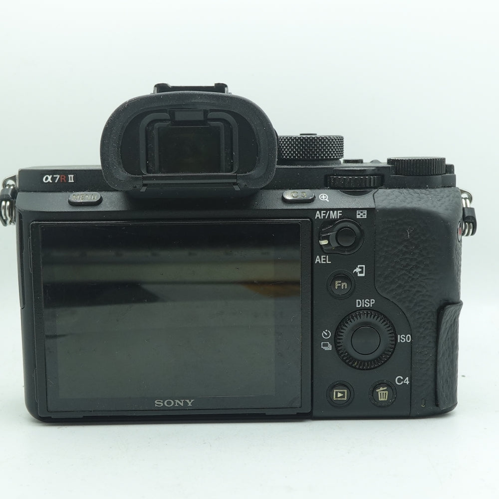 Used Sony A7R2 | Black | U8
