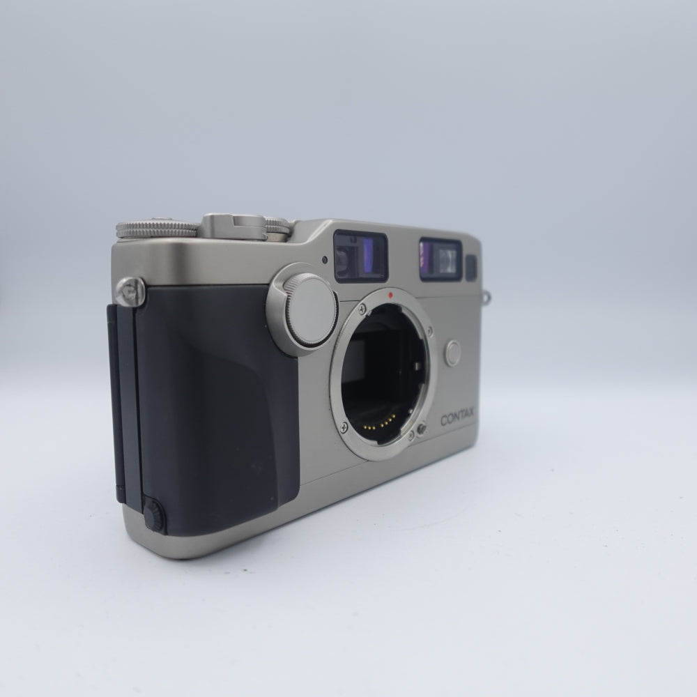 Used Contax G2 35mm Rangefinder Camera Body | Chrome | U9