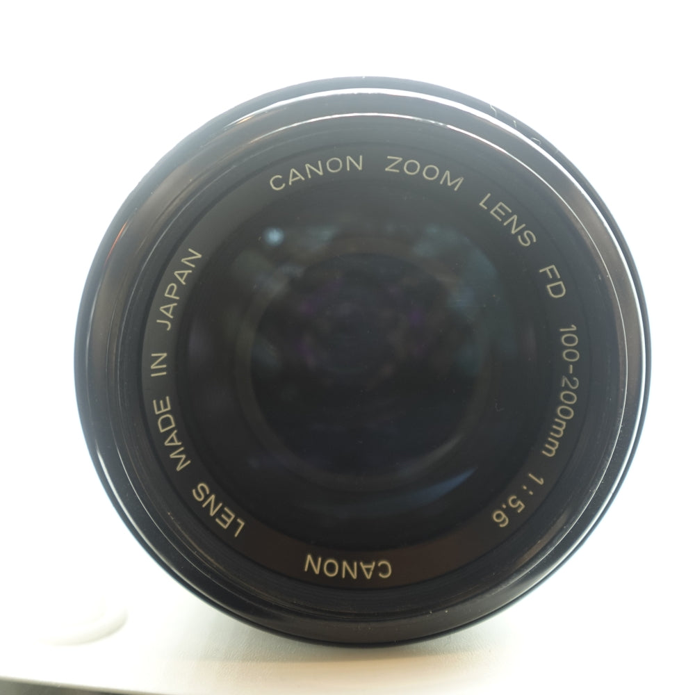 Used Canon FD 100-200mm |  F5.6 | Black | U8