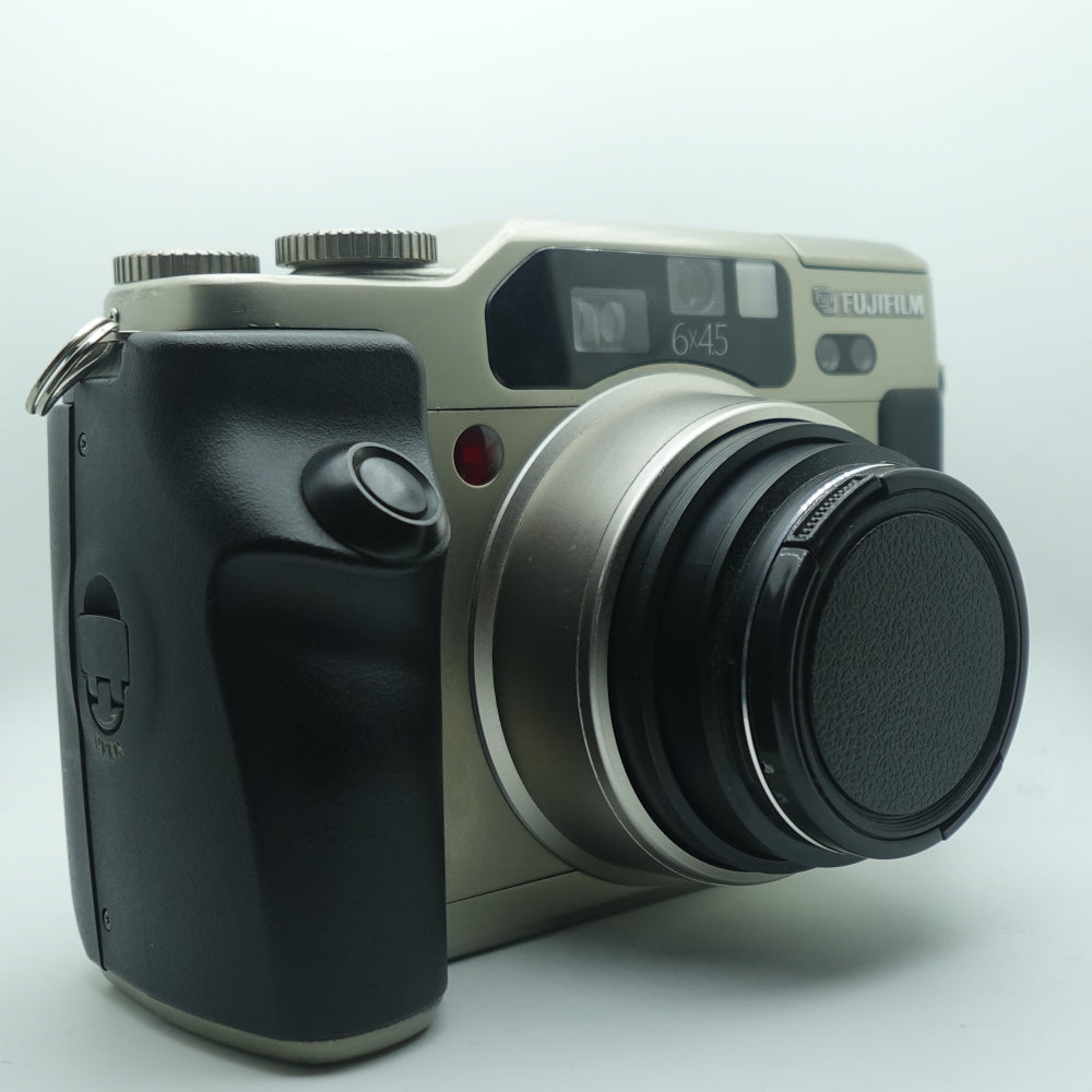 Used Fujifilm Professional GA645ZI 6x45 Medium Format Camera | Black | U8