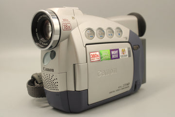 Used Canon ZR40 Mini DV Camcorder  Used Very Good