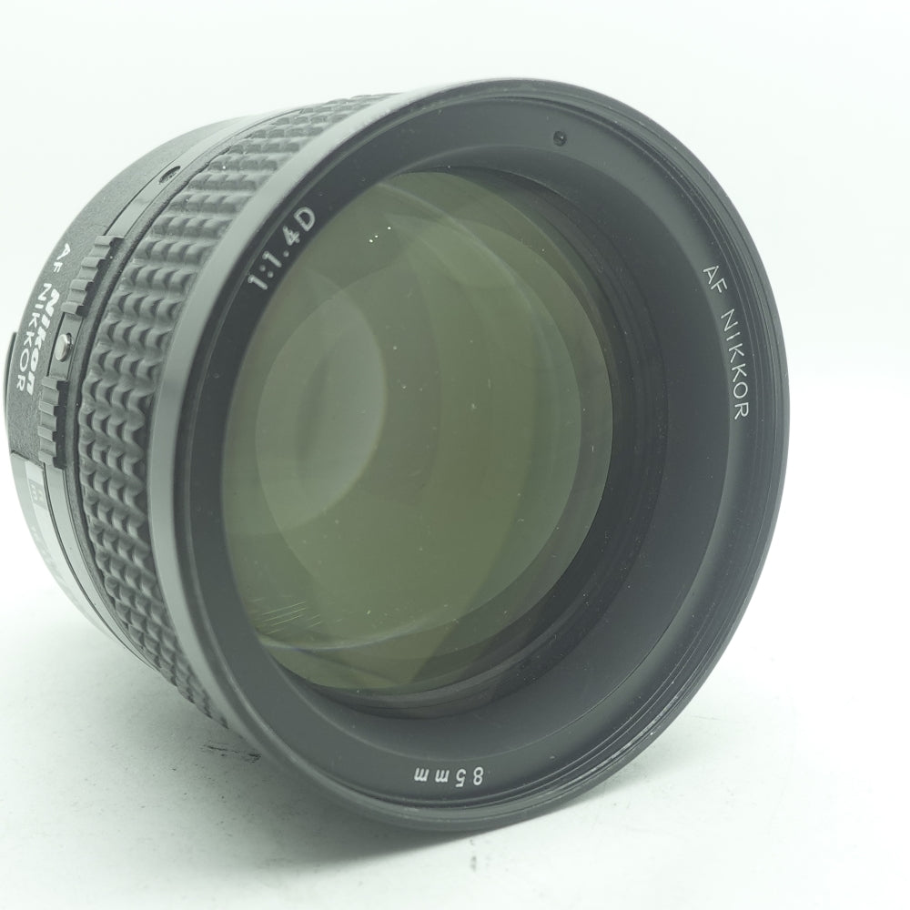 Used Nikon AF Nikkor 85mm F/1.4 | U8