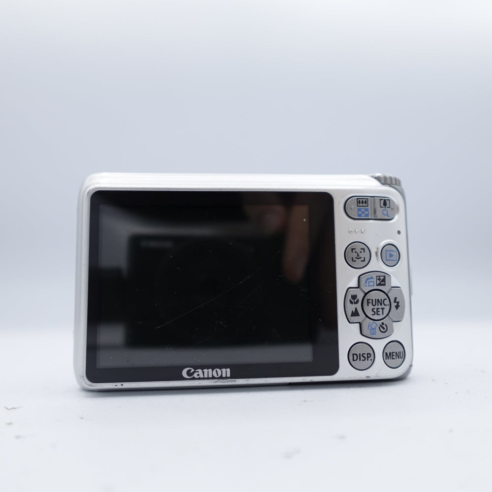Used Canon PowerShot A3100 IS Digital Point and Shoot Camera | Silver | U8+