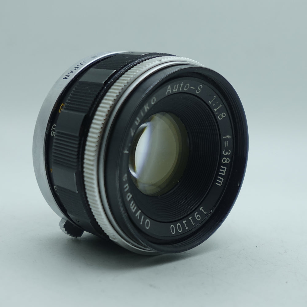 Used Olympus F. Zuiko Auto-S 38mm F/1.8 | U8