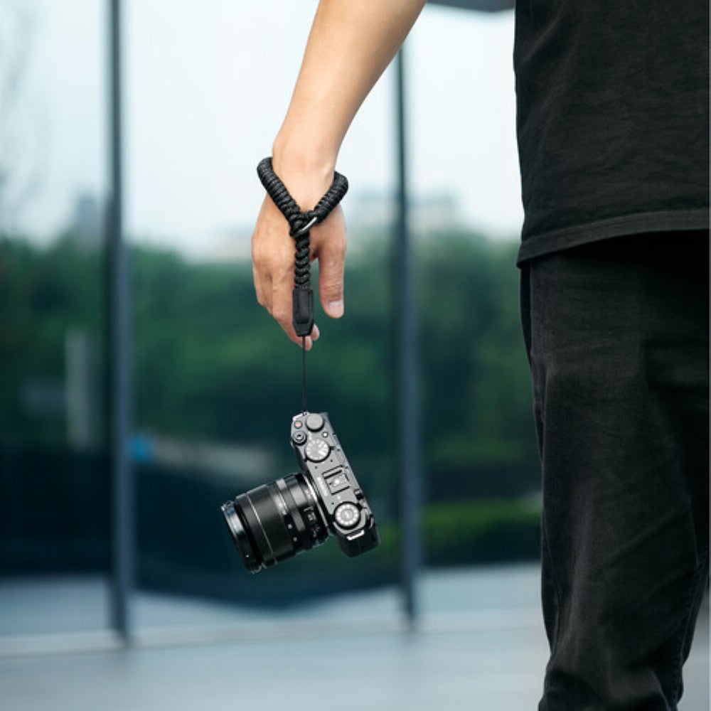 SmallRig Universal Braided Wristband | Black