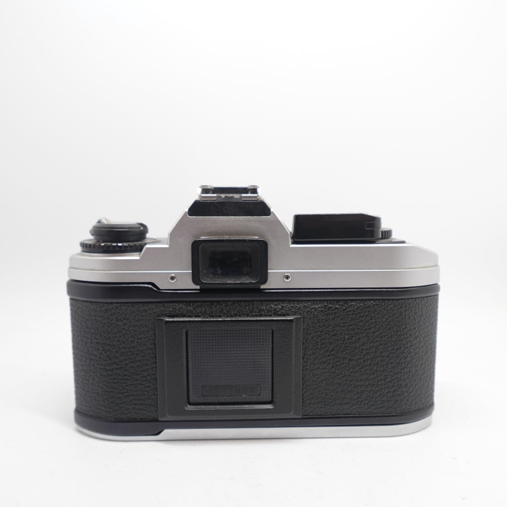 Used Nikon FG-20 35mm SLR Camera Body | Chrome | U9