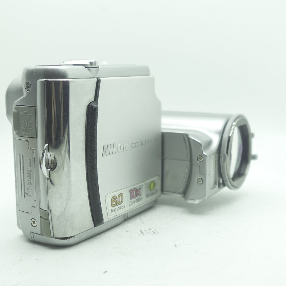 Used Nikon CoolPix S4 | U8