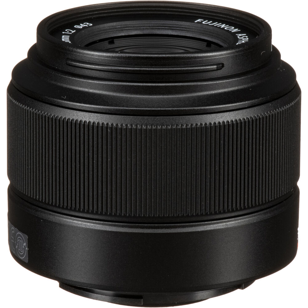 Fujifilm XC 35mm f/2 Lens | Black