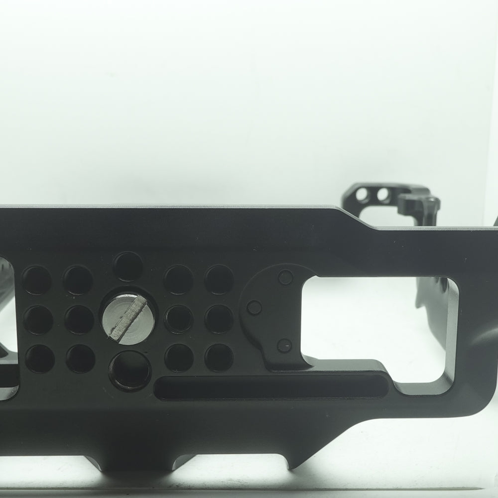 Used SmallRig Cage for Fujifilm GFX 100 CCF2370 | U8