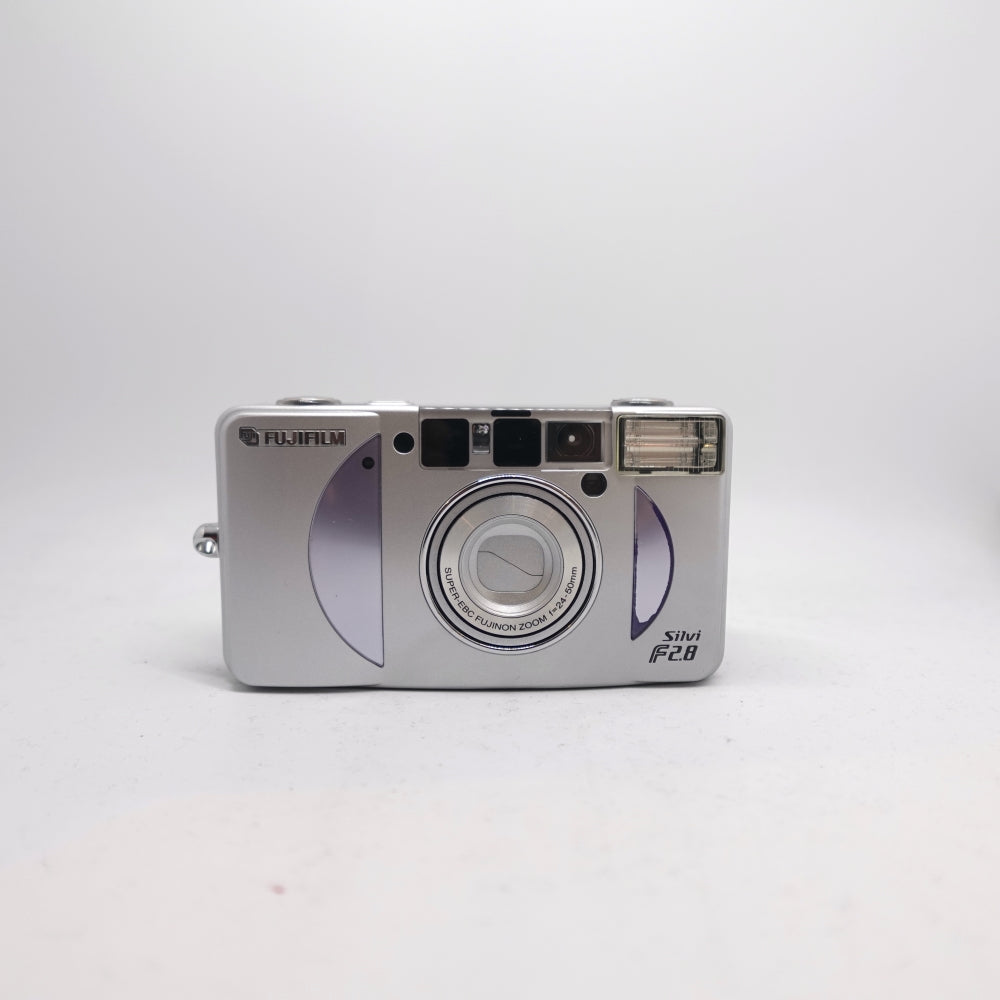 Used Fujifilm Silvi F2.8 35mm Point and Shoot Camera | Silver | U9