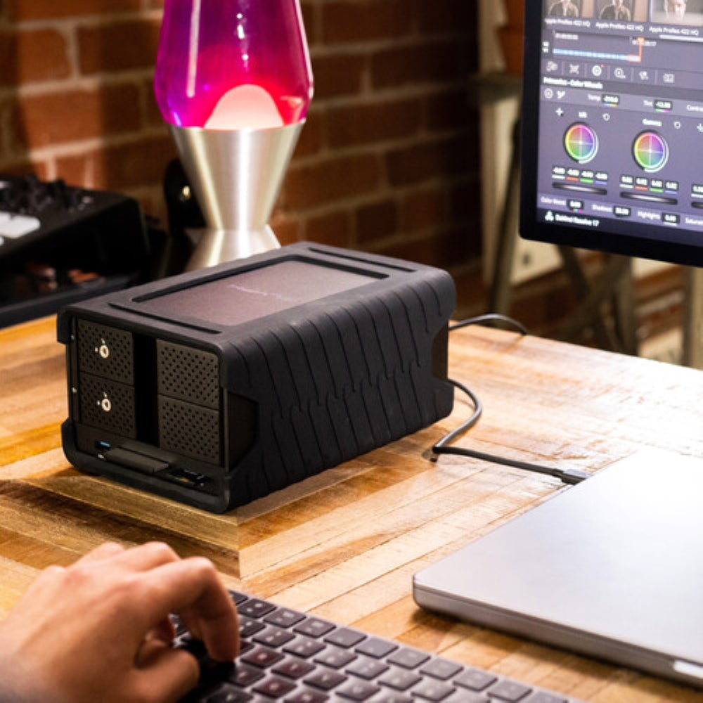 Glyph Technologies 40TB Blackbox PRO RAID 2-Bay RAID Array with Card Reader & USB Hub | 2 x 20TB, USB-C 3.2 Gen 2