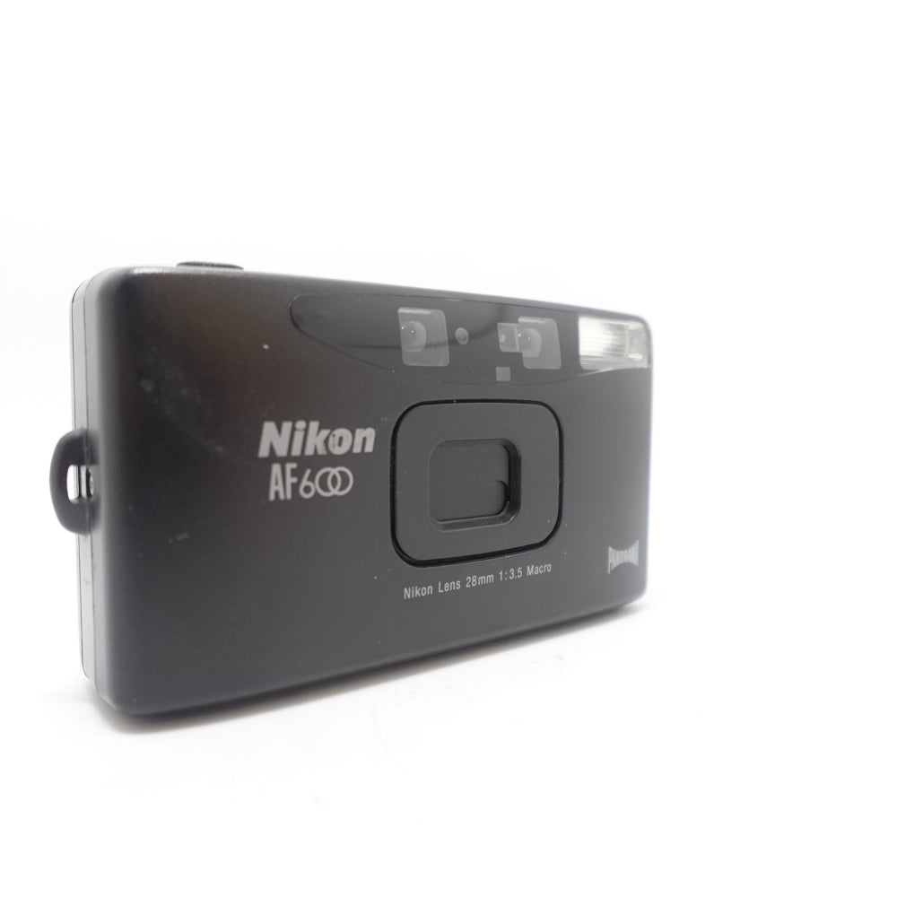 Used Nikon AF 600 35mm Point and Shoot Camera | Black | U9