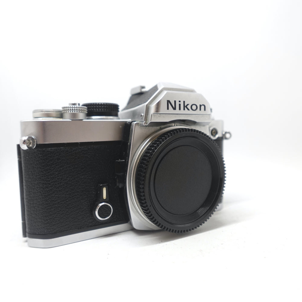 Used Nikon FM 35mm Camera | Chrome | U8+