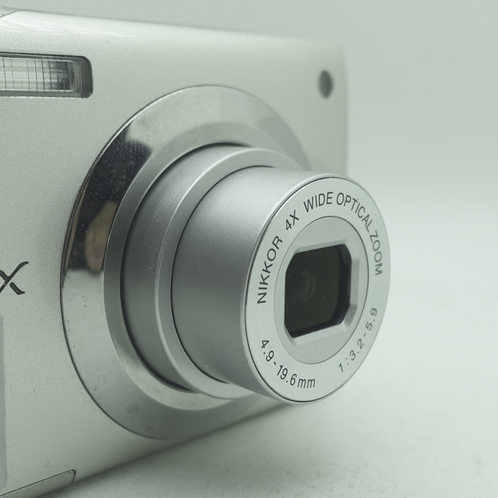 Used Nikon Coolpix S4000 | Silver | U8
