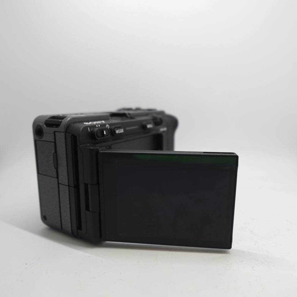 Used Sony FX30 Digital Cinema Camera Body | Black | U9