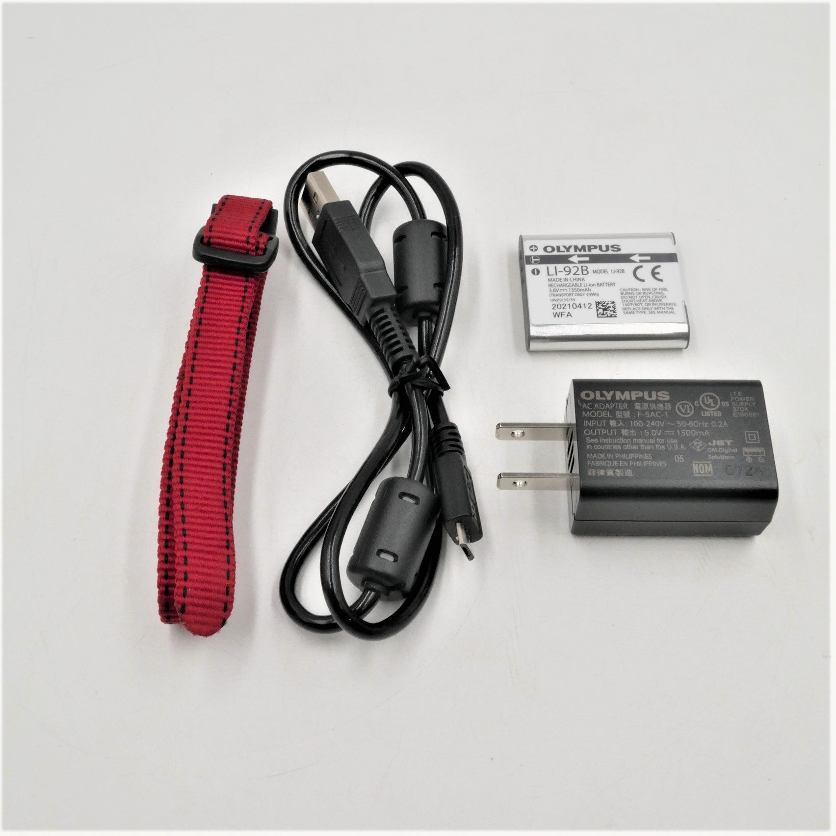 Olympus Tough TG-6 Digital Camera | Black **OPEN BOX**