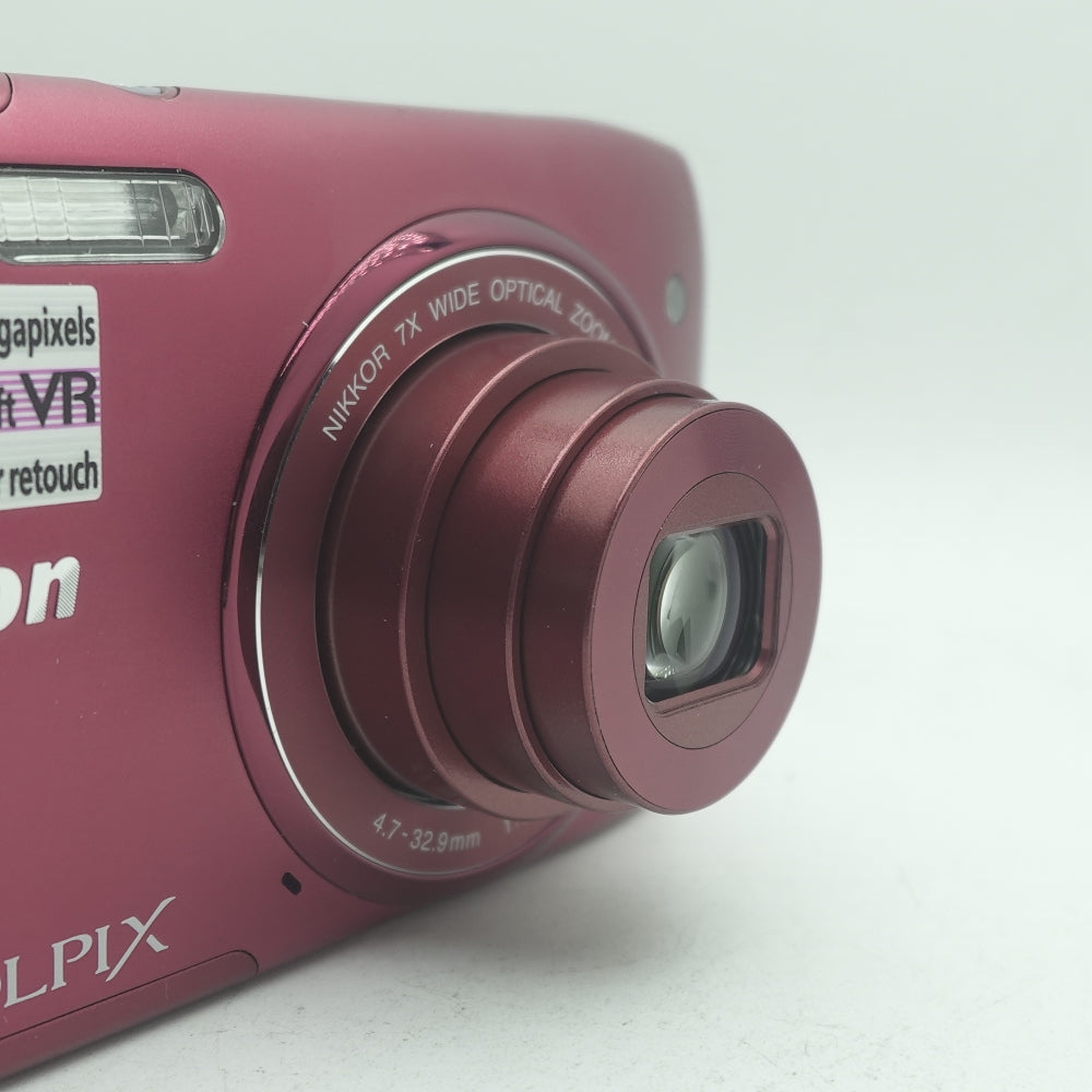 Used Nikon CoolPix S3500 | Red | U8