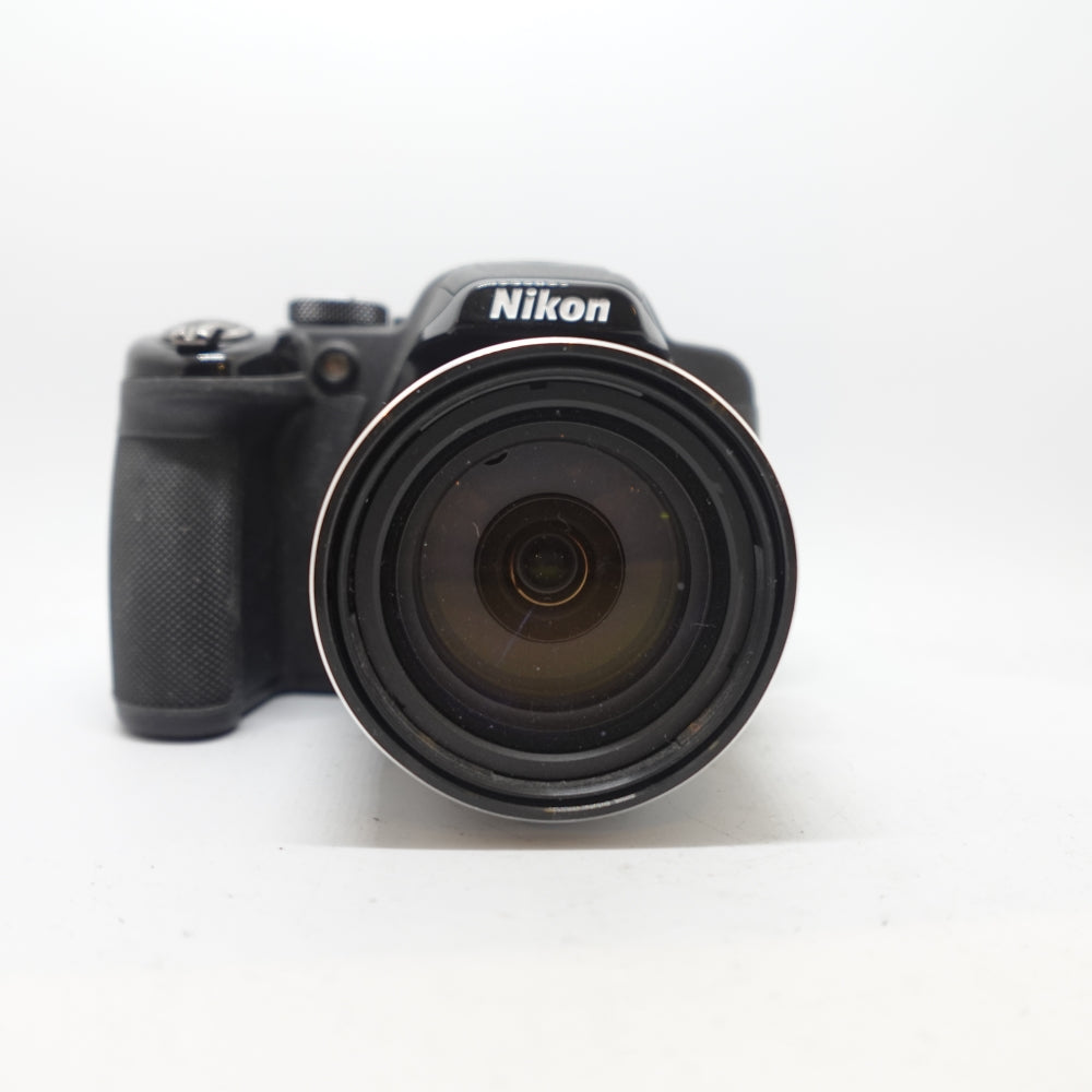Used Nikon Coolpix P520 DSLR Camera | Black | U8