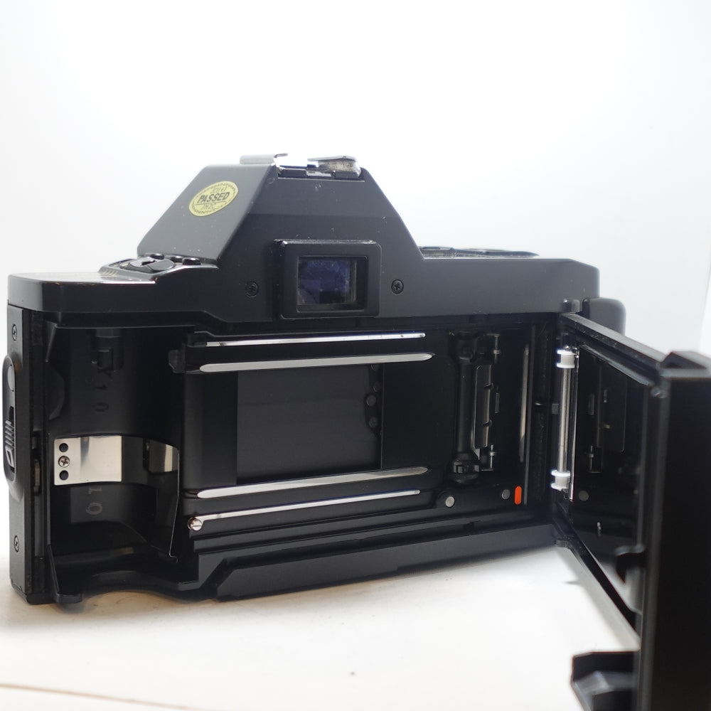 Used Canon T70 SLR | Black | U8