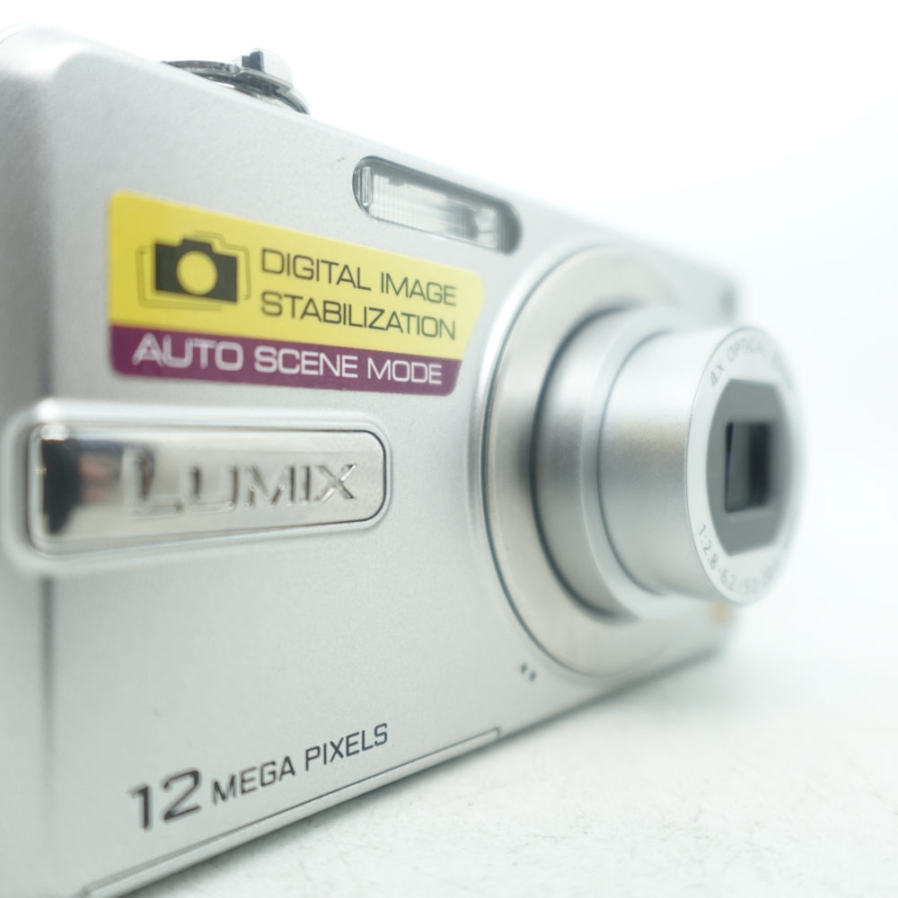 Used Panasonic Lumix DMC-F3 | Silver | U8