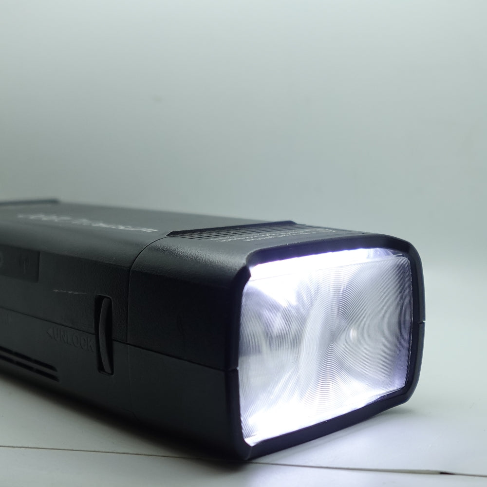 Used Godox AD200 Kit | Black | U8