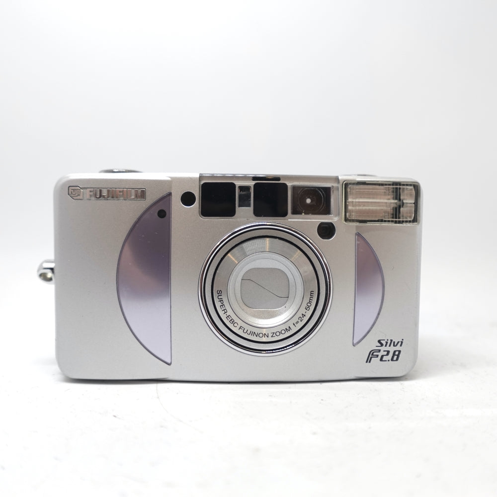 Used Fujifilm Silvi F2.8 35mm Point and Shoot Camera | Silver | U8
