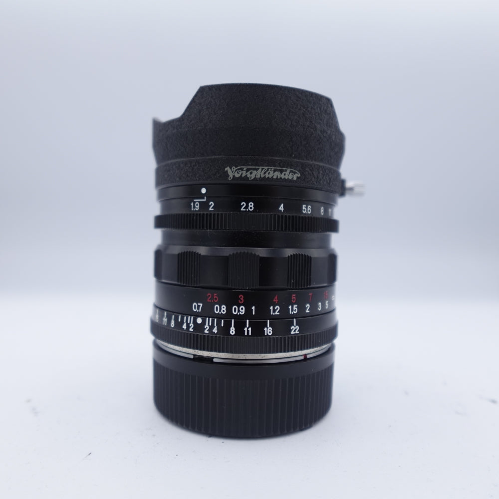 Used Voigtlander Ultron 28mm f/1.9 Aspherical M Mount Lens | Black | U9