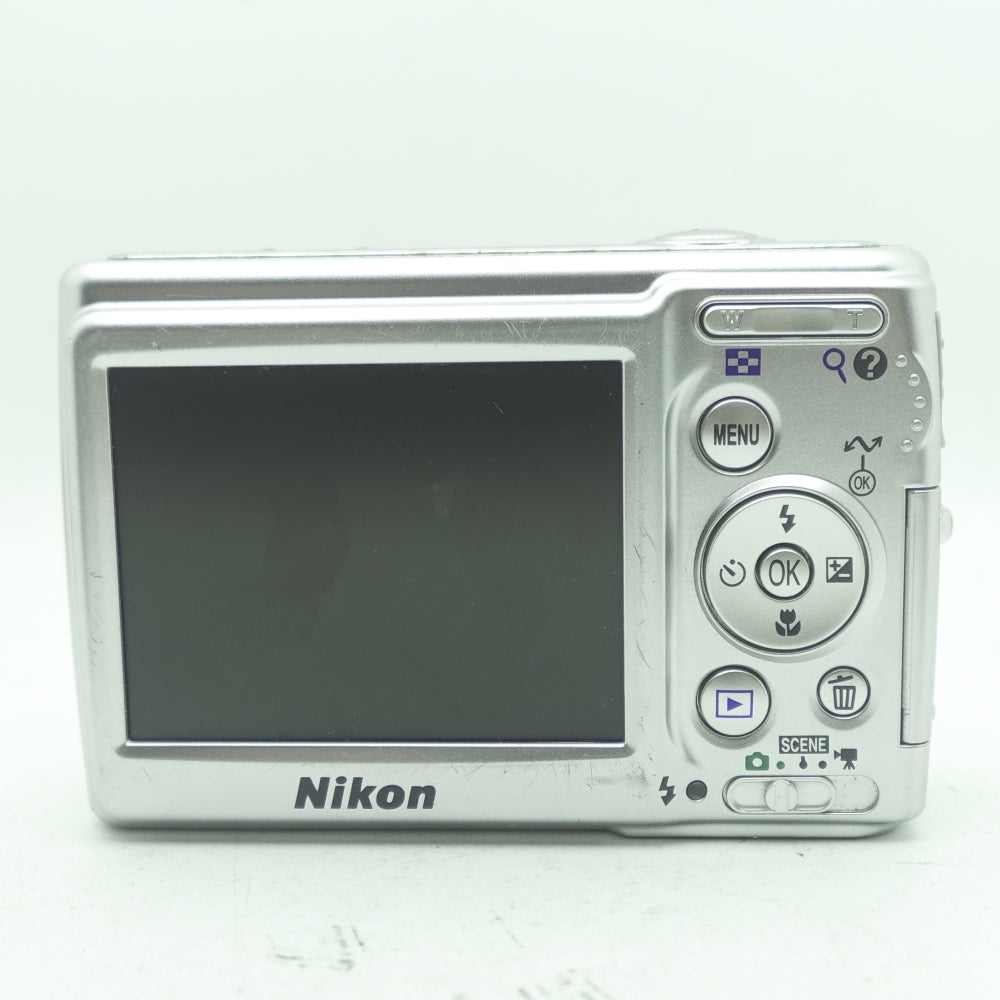 Used NIkon Coolpix L12 | Silver | U8