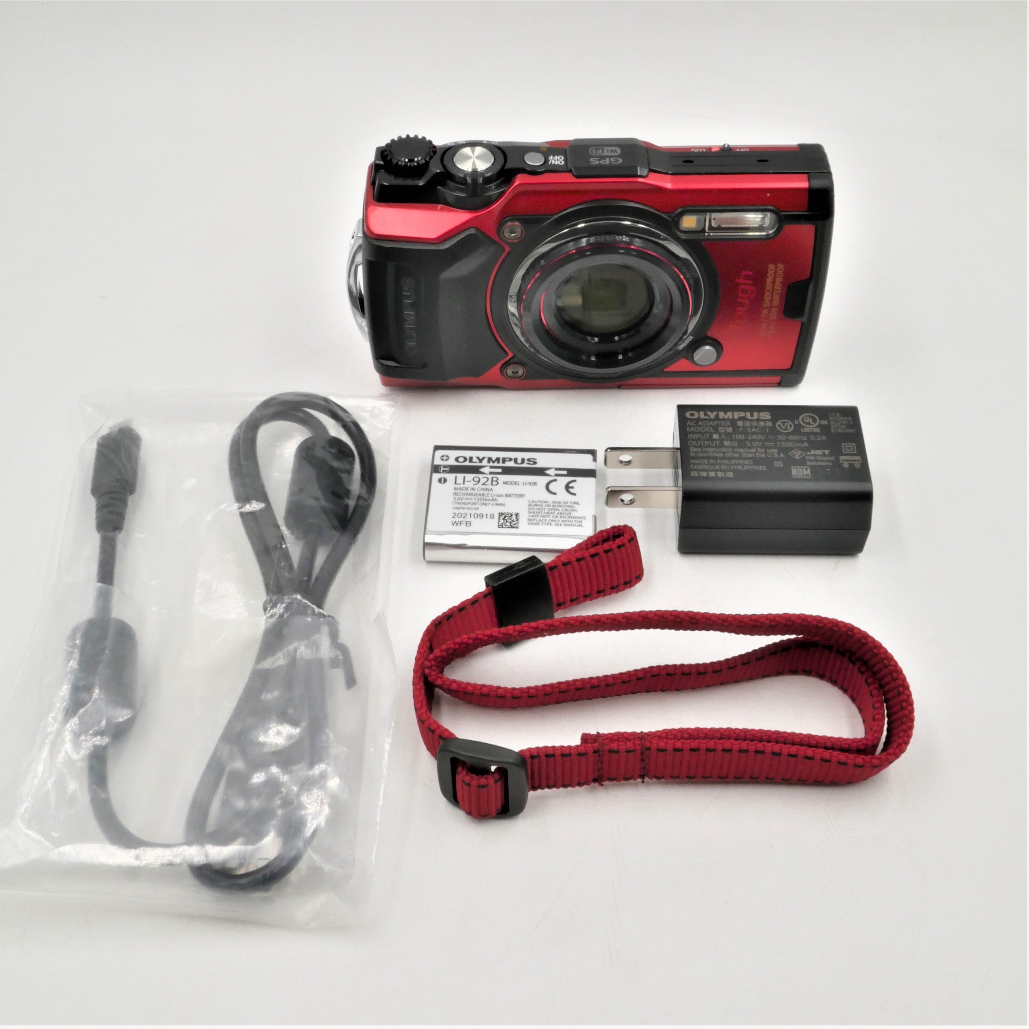 Olympus Tough TG-6 Digital Camera | Red **OPEN BOX**