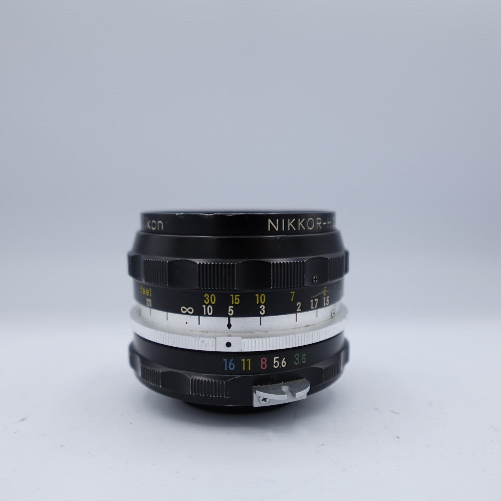 Used Nikon Nikkor-H.C Auto 28mm f/3.5 Lens | Black | U9