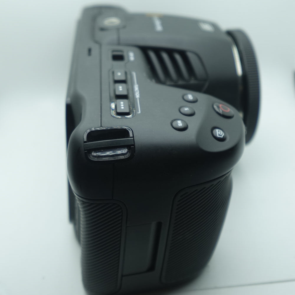 Used Blackmagic Pocket Cinema Camera 6k | Black | U8