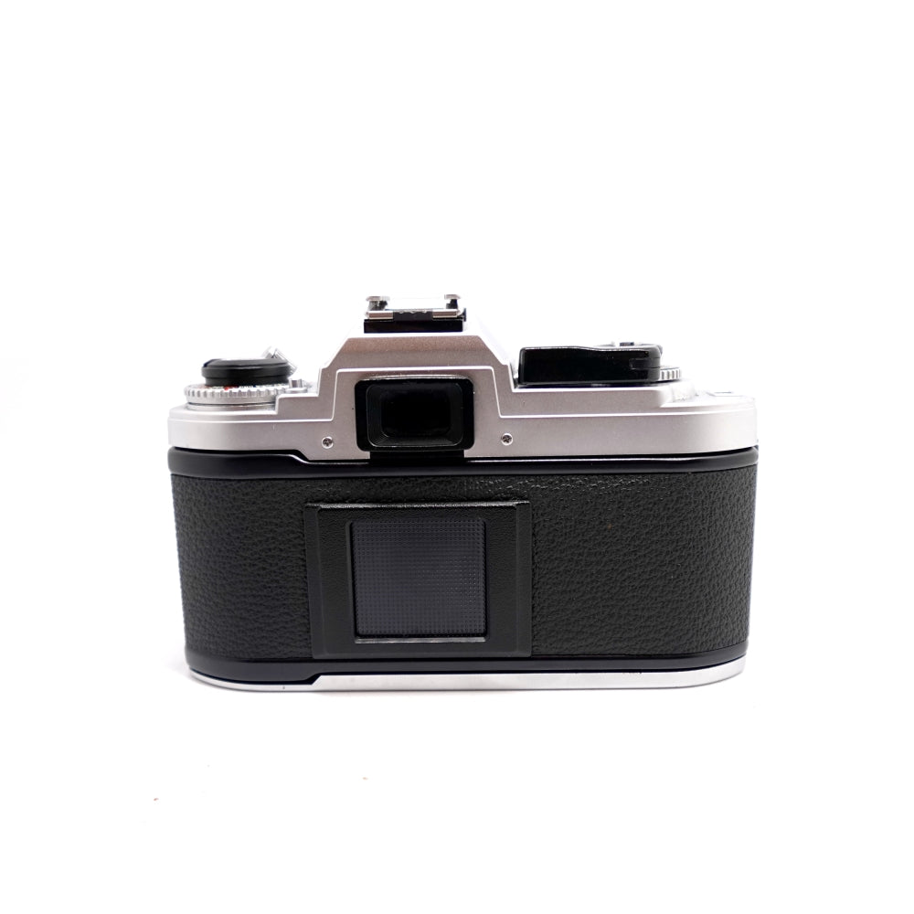 Used Nikon FG 35mm SLR Camera Body | Chrome | U9