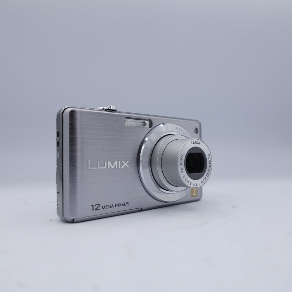 Used Panasonic Lumix DMC-FS15 Digital Point and Shoot Camera | Silver | U9