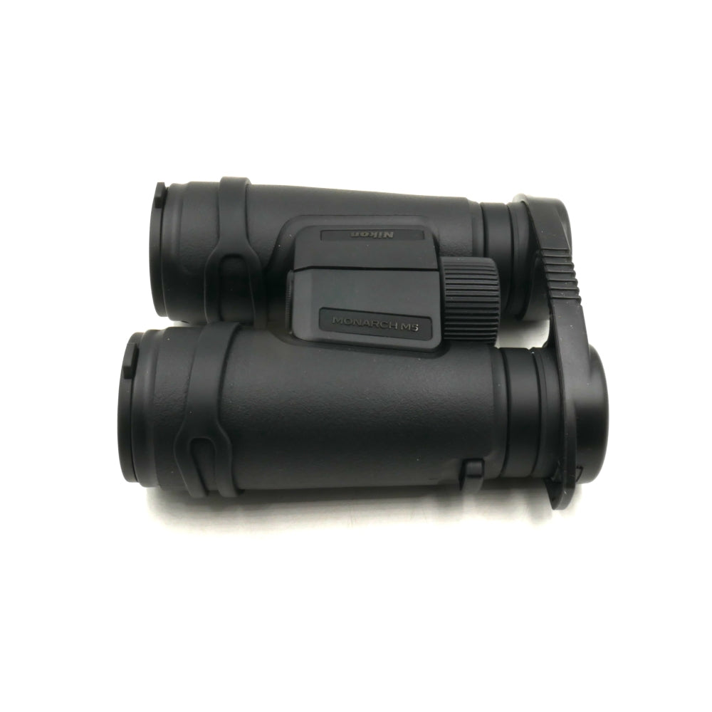 Nikon 8x42 Monarch M5 Binoculars | Black **OPEN BOX**