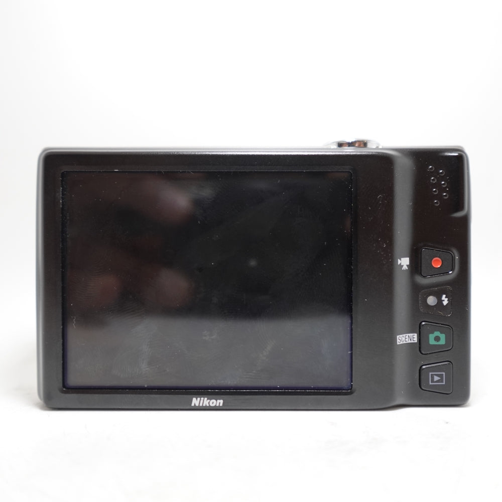 Used Nikon CoolPix S6100 | Silver | U8
