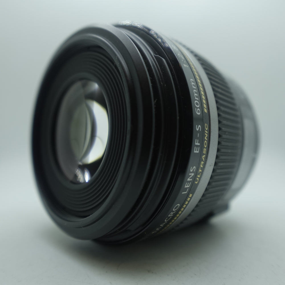 Used Canon EF-S 60mm f/2.8 Macro USM - U8