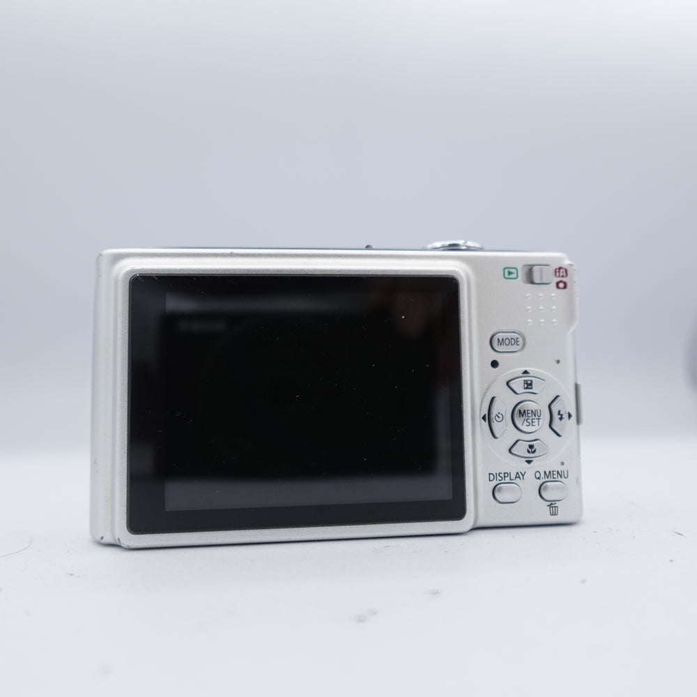 Used Panasonic Lumix DMC-FS3 Digital Point and Shoot Camera | Silver | U8+